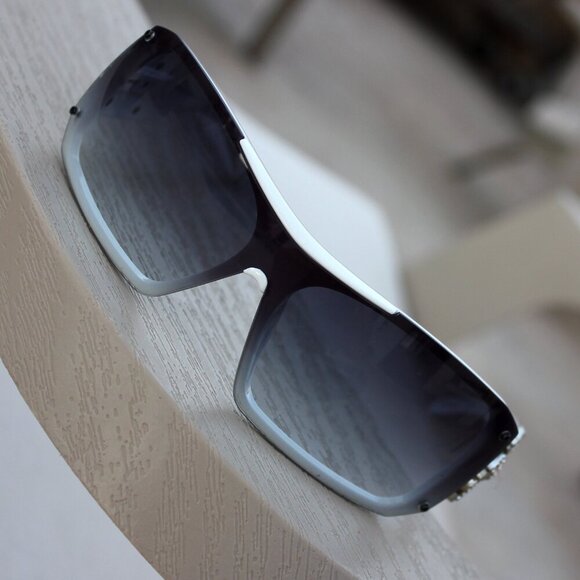 Montana West Sunglasses in White w/Silver Duo Guns Concho Accents - Picture 2 of 15